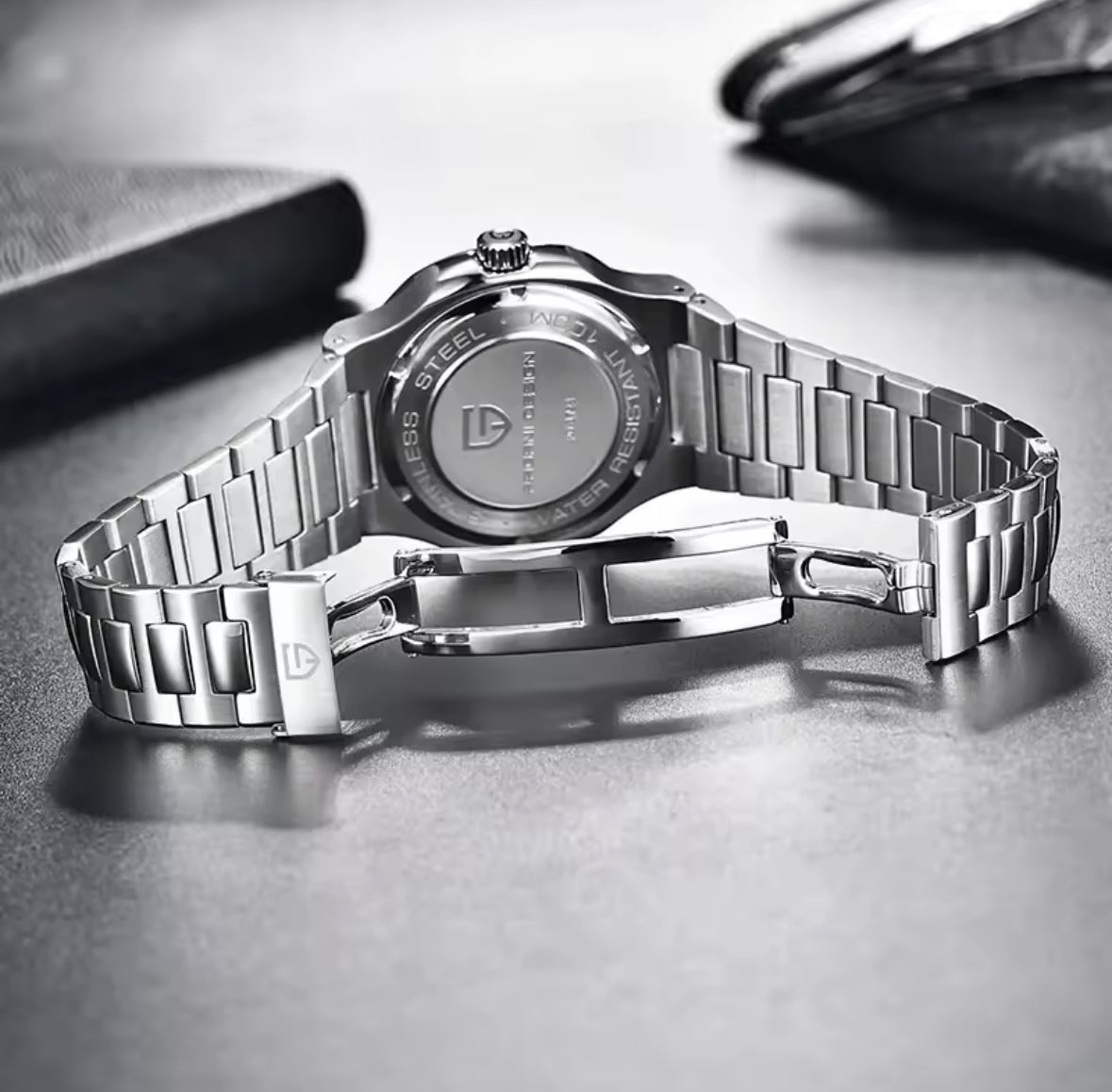 Luxuriöse Edelstahl Automatik Uhr mit Saphirglas