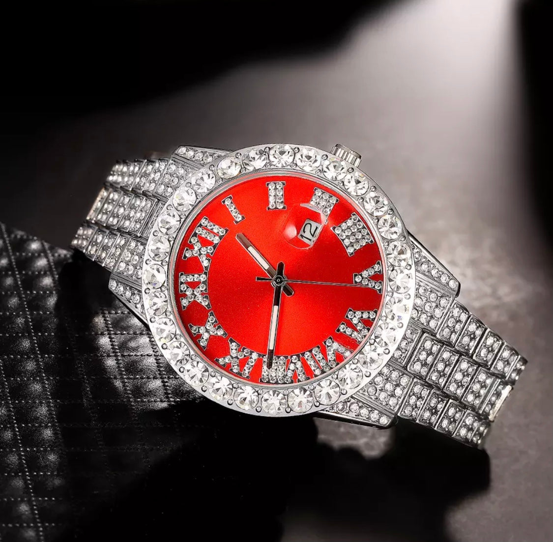 Iced Out Uhr: